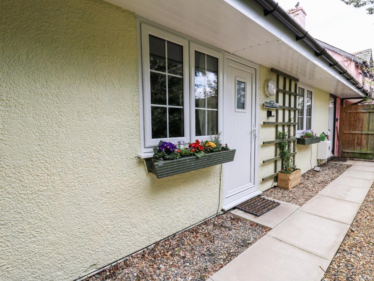 Primrose Cottage 랜드린도드웰스 외부 사진