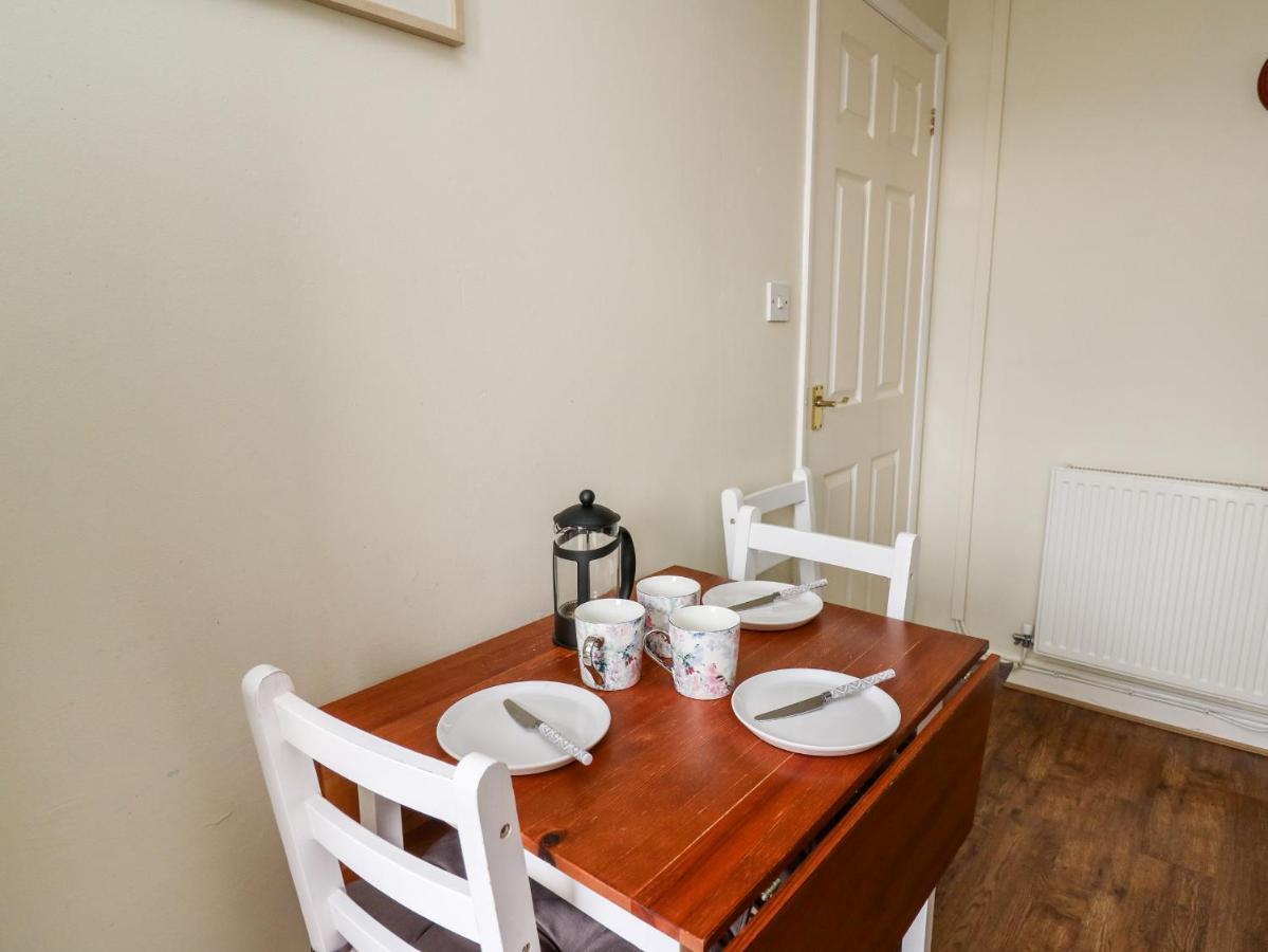 Primrose Cottage 랜드린도드웰스 외부 사진