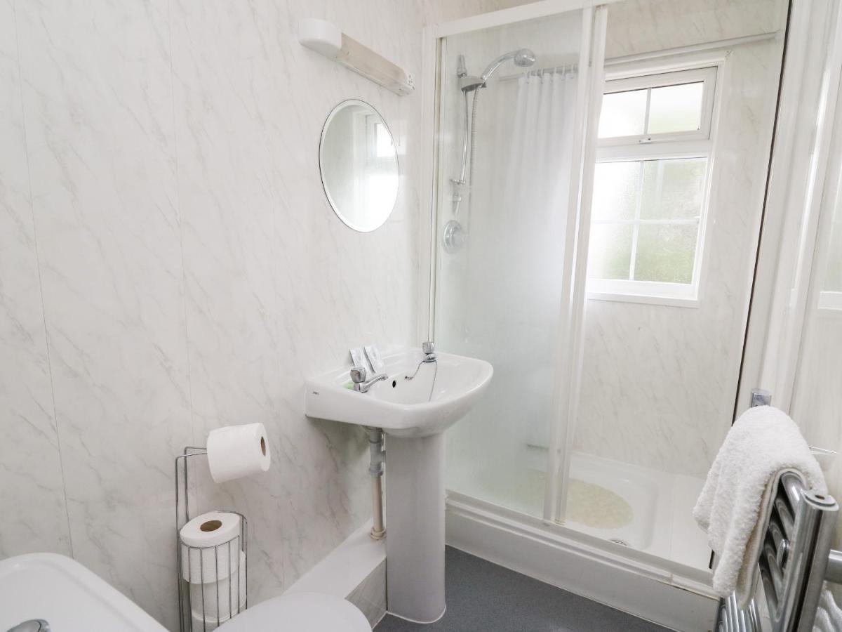 Primrose Cottage 랜드린도드웰스 외부 사진