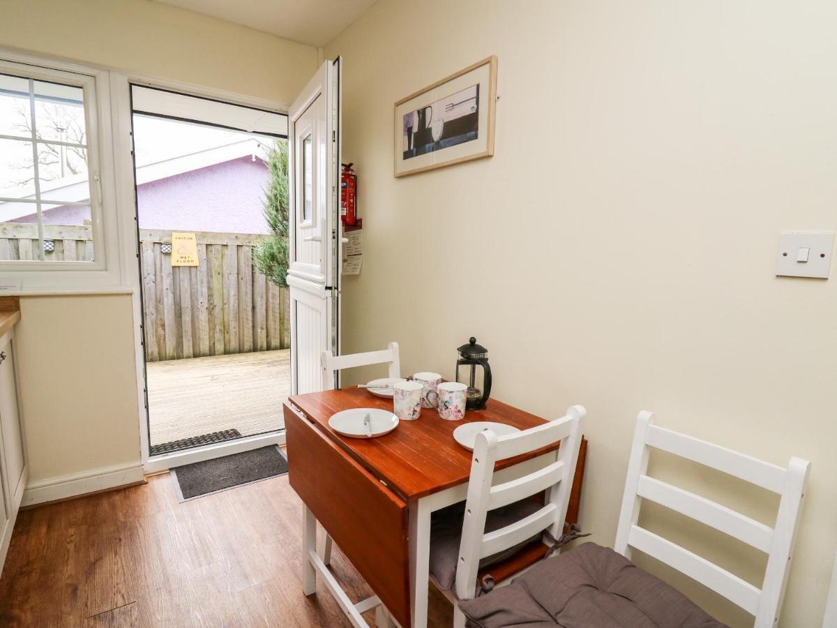 Primrose Cottage 랜드린도드웰스 외부 사진